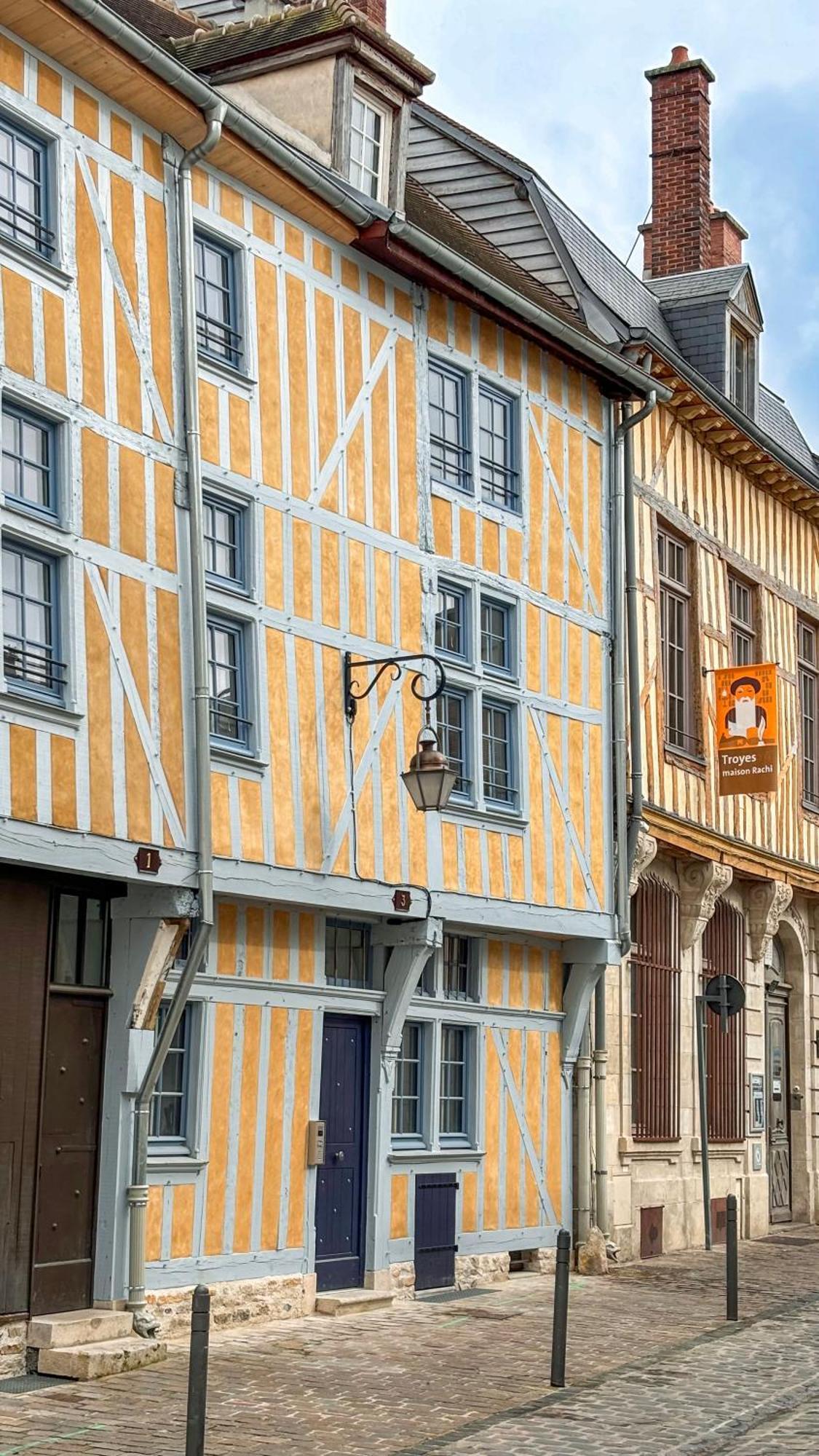 Le Loft Brunneval Leilighet Troyes Eksteriør bilde